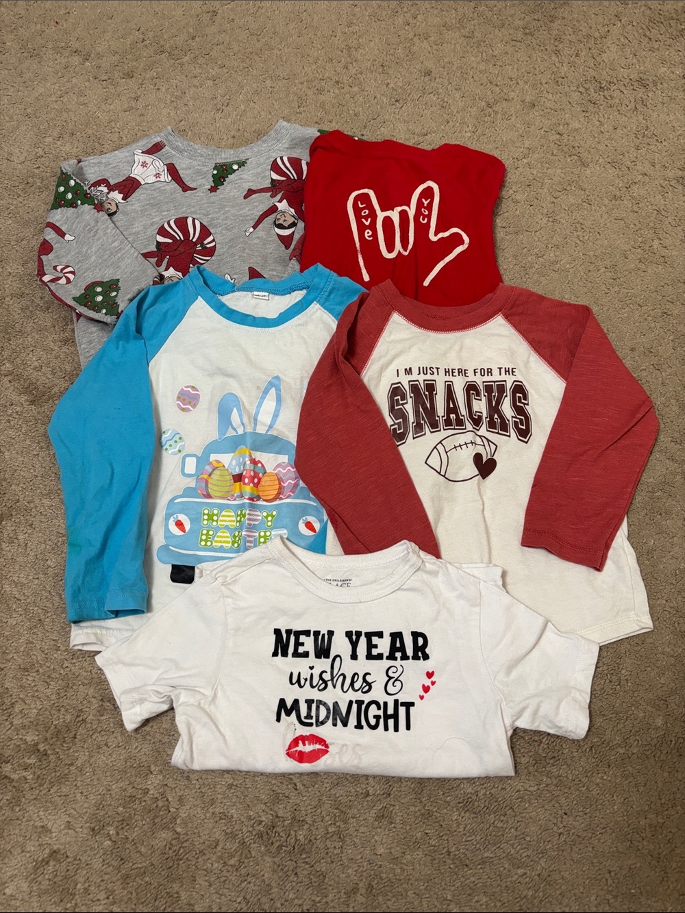 Kids Long-Sleeve Graphic Tee holiday Bundle - Red, Blue, Gray, White